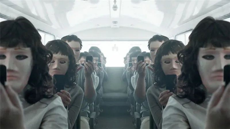 龙与归途剧照2